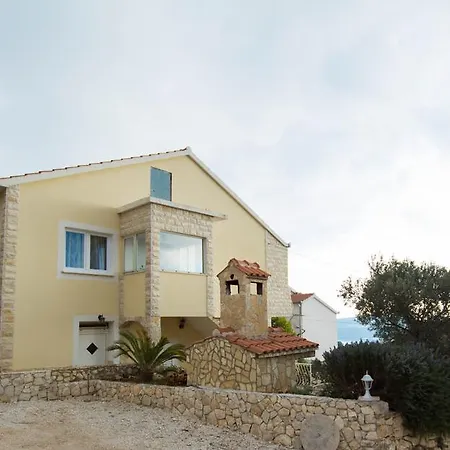 Marina Διαμέρισμα Τρογκίρ