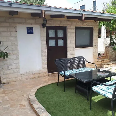 Marina Τρογκίρ