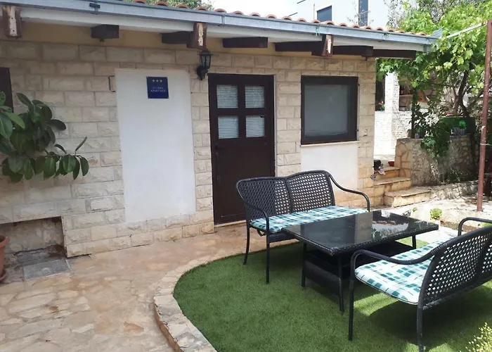 Marina Τρογκίρ